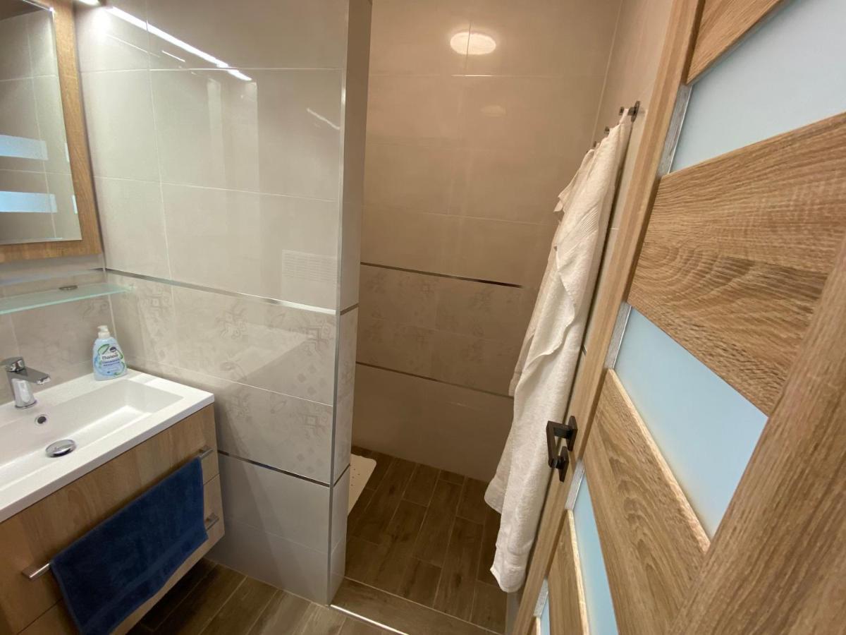 Th-Lux Apartman Hajduszoboszlo Bagian luar foto
