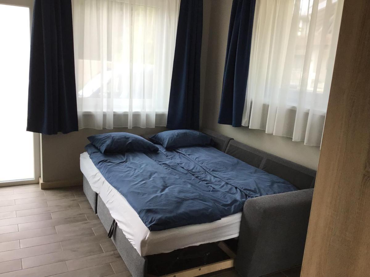 Th-Lux Apartman Hajduszoboszlo Bagian luar foto